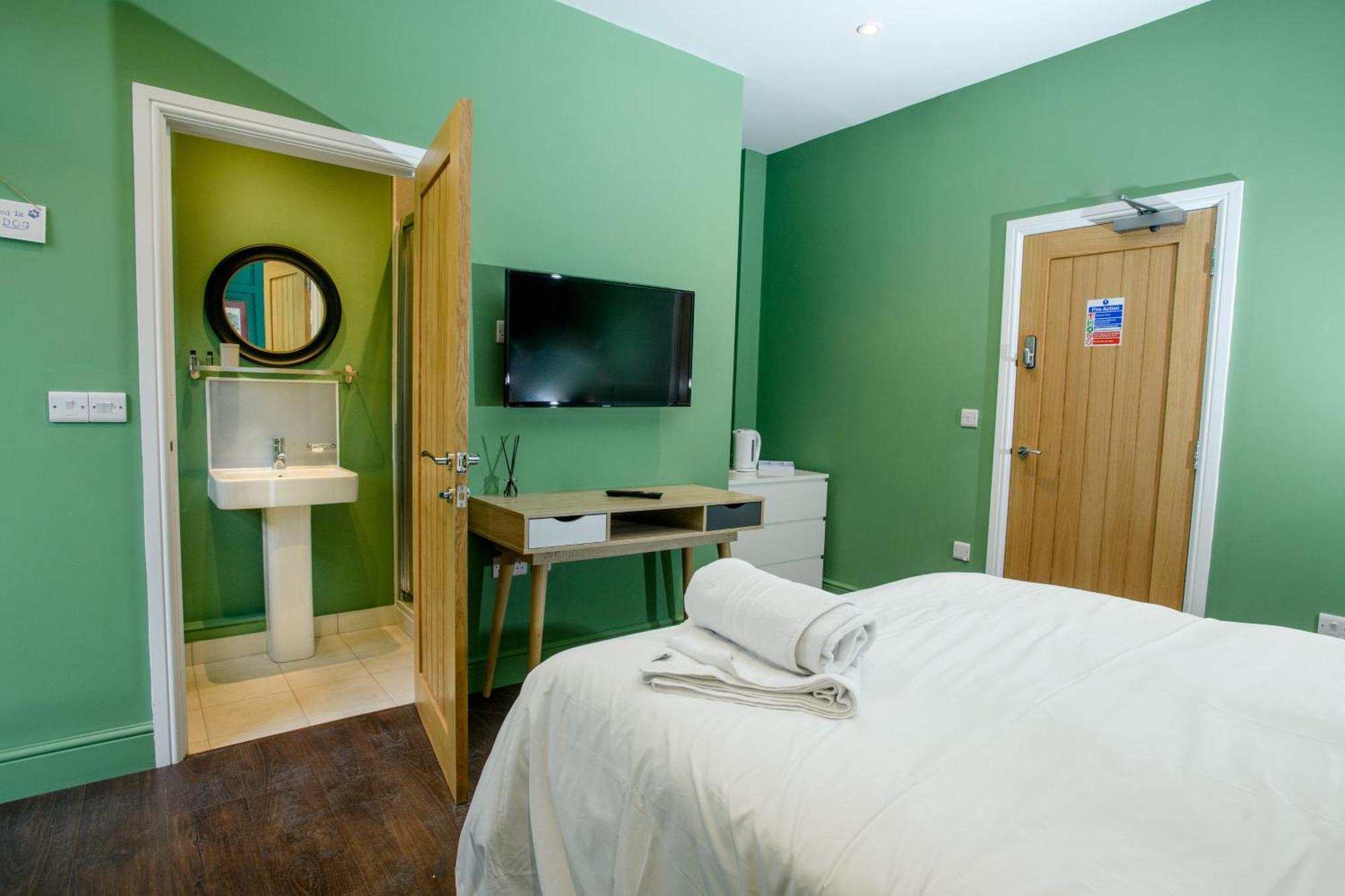 Tavmar Accommodation Lincoln Exterior photo
